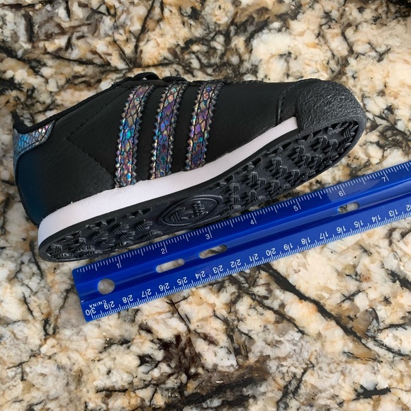 Adidas Samoa shoes - Picture 5 of 5